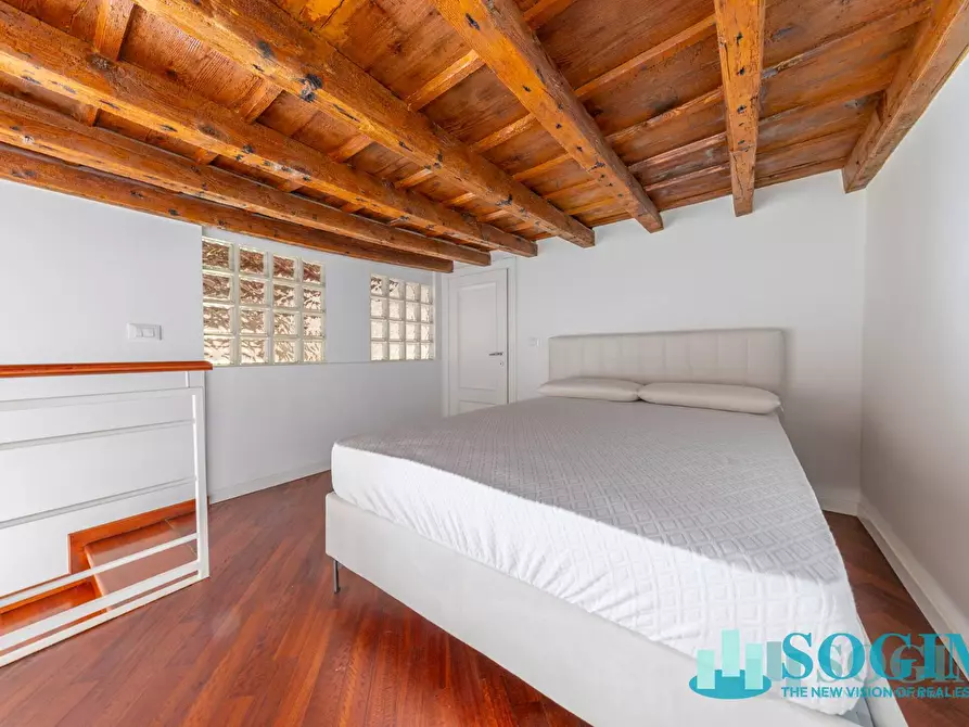 Immagine 23 di Loft/Open space in vendita  in Via Ascanio Sforza 9 a Milano