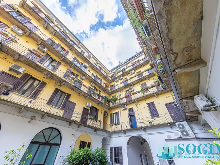 Immagine 30 di Loft/Open space in vendita  in Via Ascanio Sforza 9 a Milano
