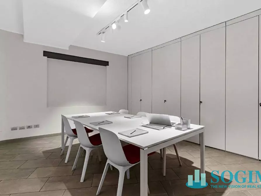 Immagine 22 di Ufficio in vendita  in via Terraggio 21 a Milano