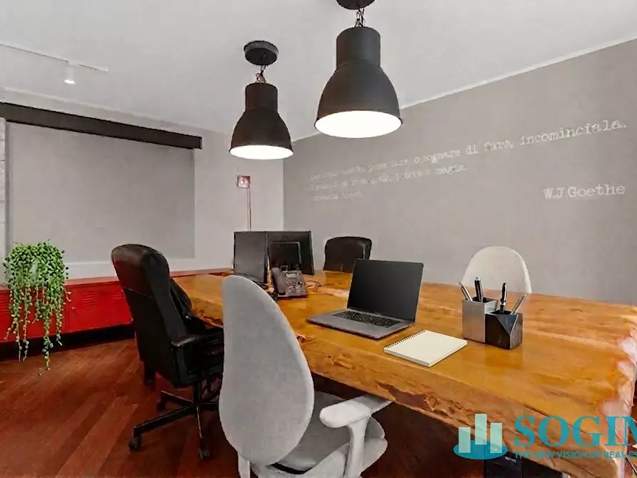 Immagine 15 di Ufficio in vendita  in via Terraggio 21 a Milano