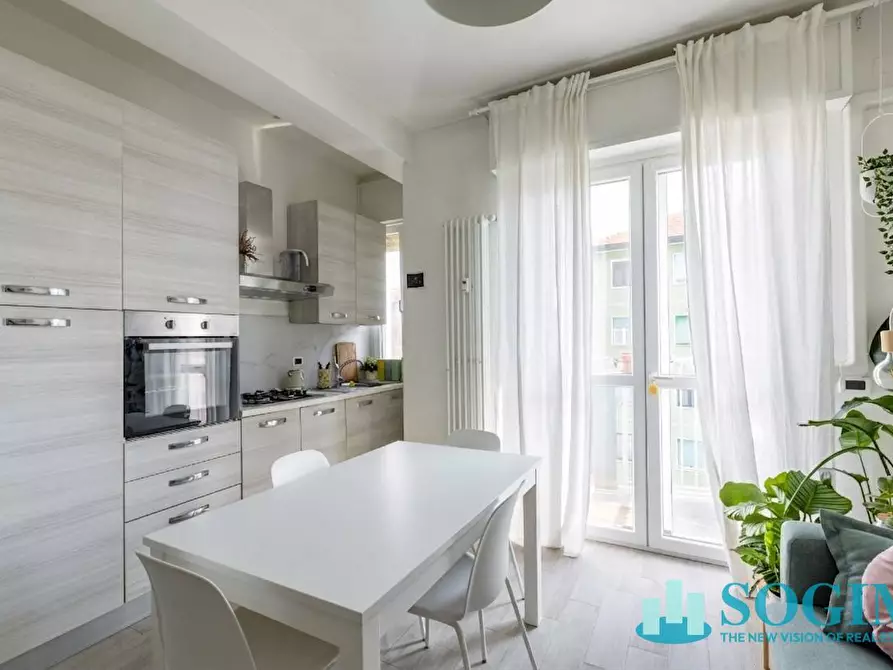 Immagine 2 di Appartamento in vendita  in Via Monfalcone 38 a Milano