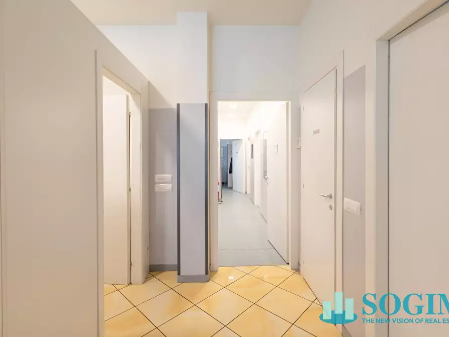 Immagine 13 di Palazzo in vendita  in via bertacciola 61 a Bovisio-Masciago