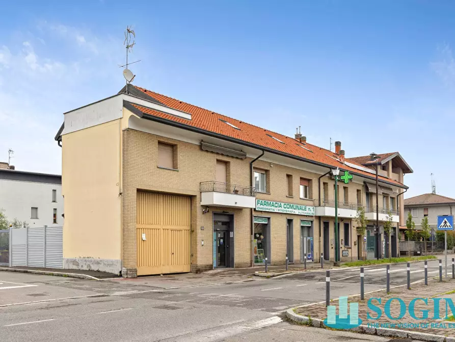 Immagine 3 di Palazzo in vendita  in via bertacciola 61 a Bovisio-Masciago