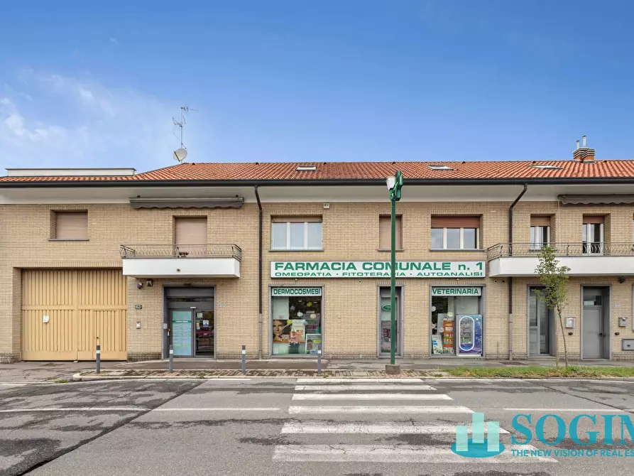 Immagine 1 di Palazzo in vendita  in via bertacciola 61 a Bovisio-Masciago