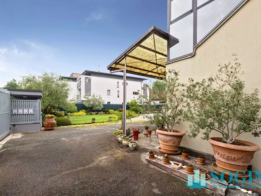 Immagine 63 di Palazzo in vendita  in via bertacciola 61 a Bovisio-Masciago
