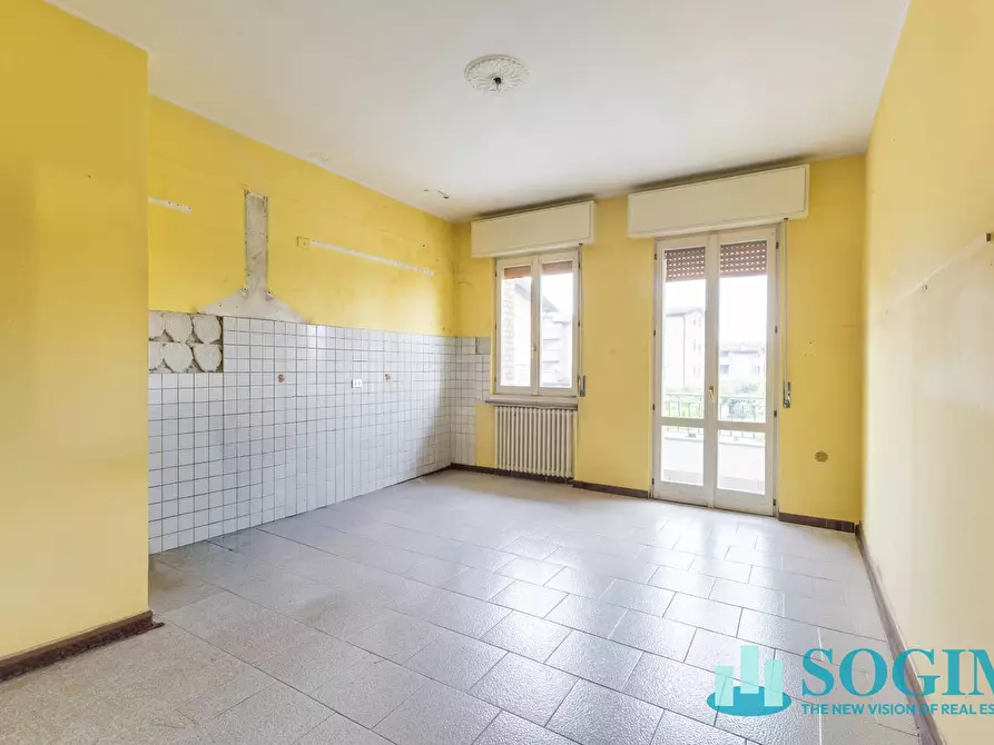 Immagine 70 di Palazzo in vendita  in via bertacciola 61 a Bovisio-Masciago