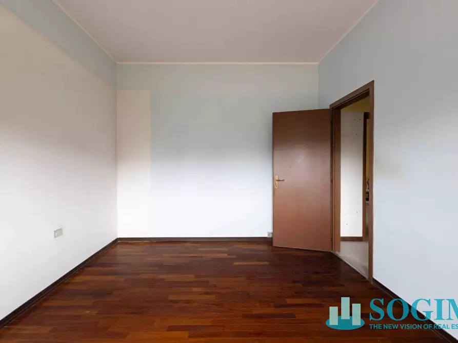 Immagine 78 di Palazzo in vendita  in via bertacciola 61 a Bovisio-Masciago