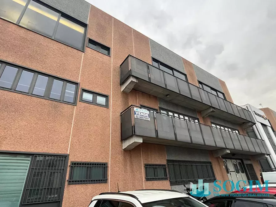 Immagine 8 di Laboratorio in vendita  in Via Alvise Ca da Mosto 1 a Corsico