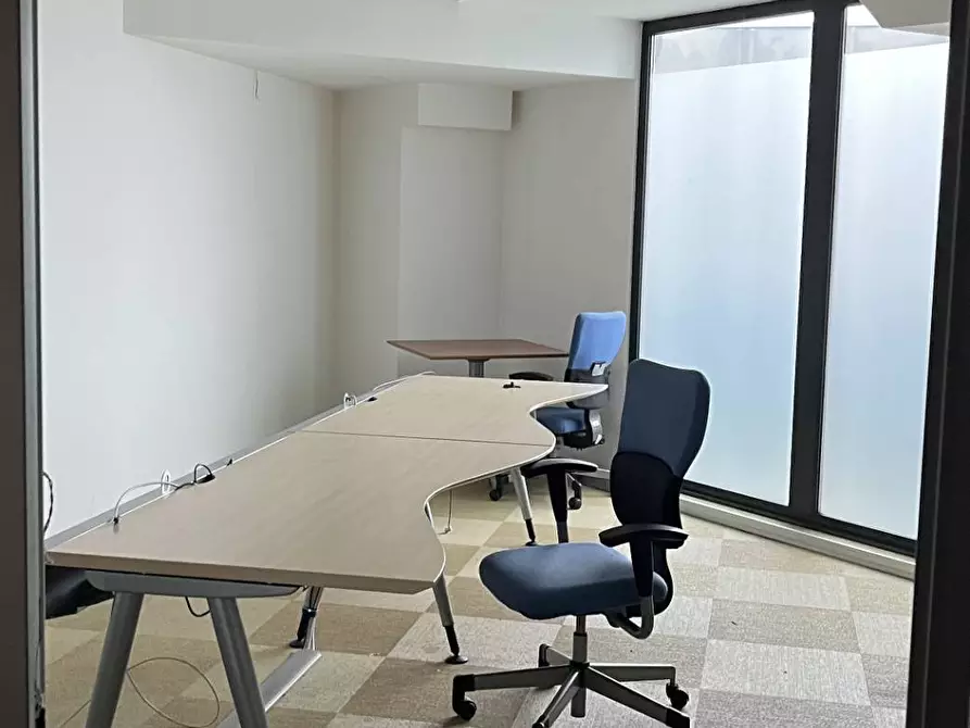 Immagine 16 di Laboratorio in vendita  in Via Alvise Ca da Mosto 1 a Corsico