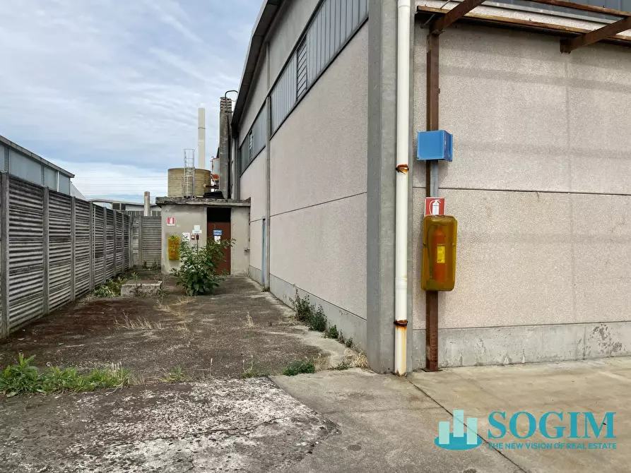 Immagine 21 di Capannone industriale in affitto  in via Tolstoj a San Giuliano Milanese