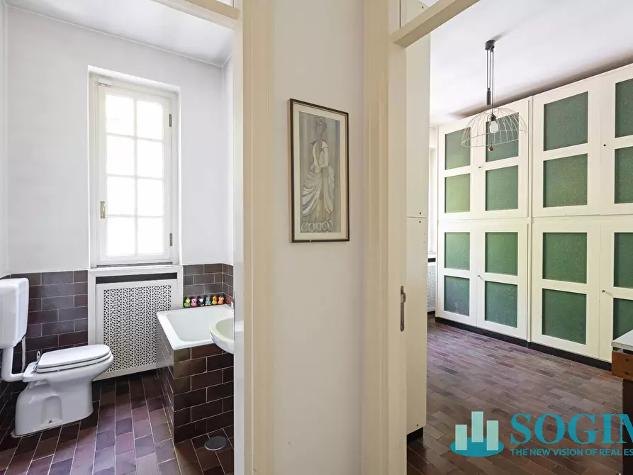 Immagine 21 di Villa in vendita  in Via delle molere a Inverigo