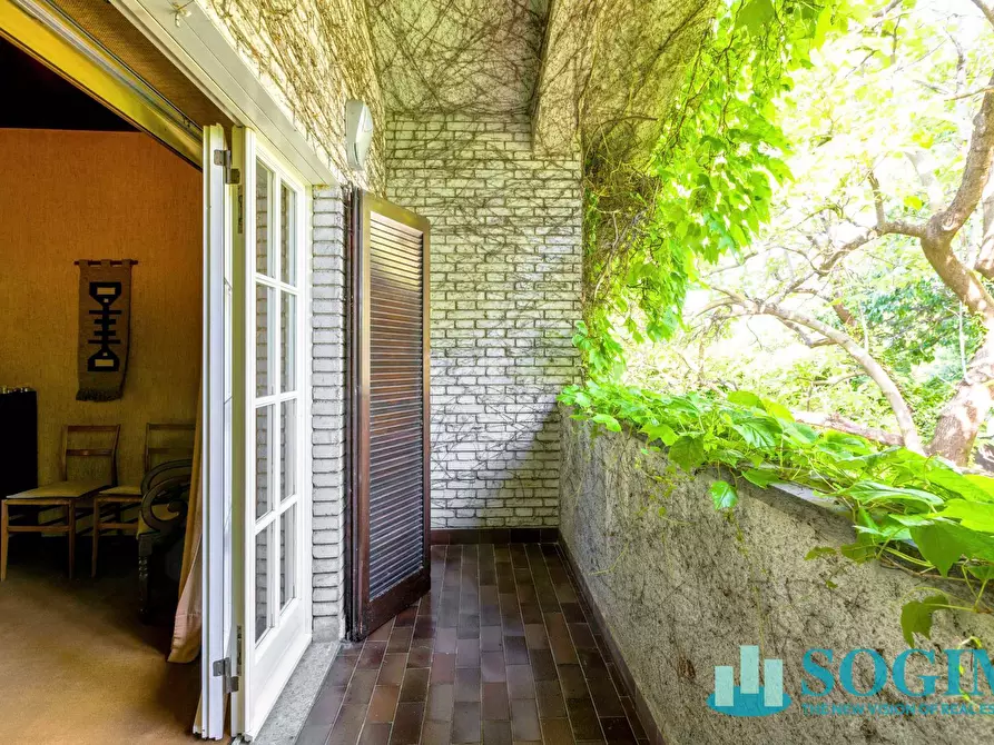 Immagine 41 di Villa in vendita  in Via delle molere a Inverigo