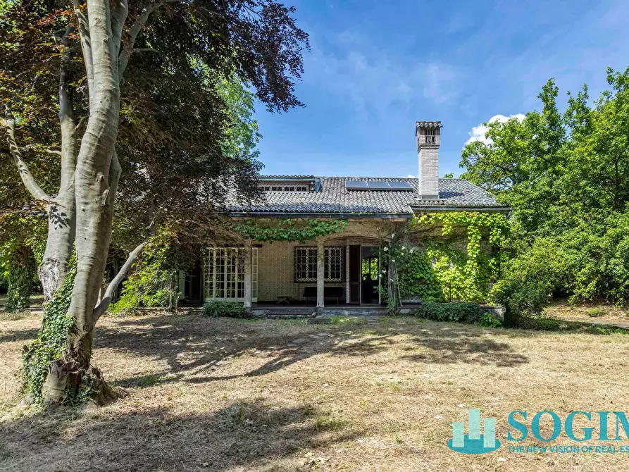 Immagine 63 di Villa in vendita  in Via delle molere a Inverigo