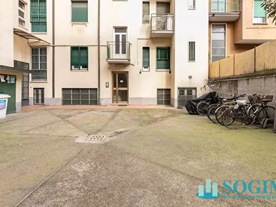Immagine 23 di Appartamento in vendita  in Via Sanremo 22 a Milano