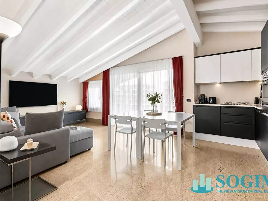 Immagine 3 di Appartamento in vendita  in Via Virgilio 16 a Brugherio