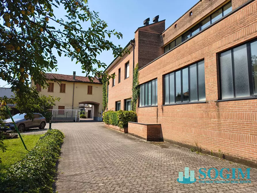 Immagine 5 di Locale commerciale in vendita  in via Galileo Galilei 45 a Seregno