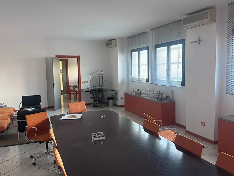 Immagine 6 di Capannone industriale in affitto  in via Vesuvio 9 a Nova Milanese