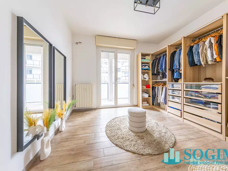 Immagine 29 di Appartamento in vendita  in VIA LUIGI ZUCCA 6 a Rho