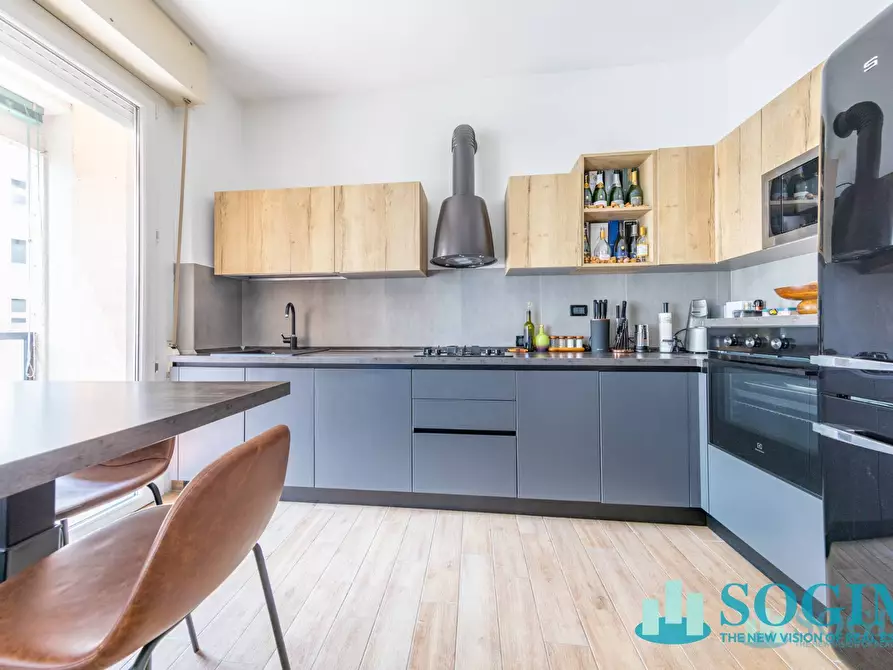 Immagine 15 di Appartamento in vendita  in VIA LUIGI ZUCCA 6 a Rho