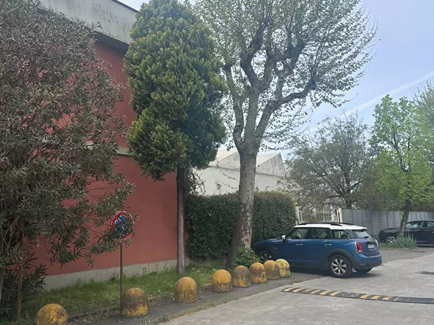 Immagine 21 di Capannone industriale in vendita  in via Dei Lavoratori 119/121 a Cinisello Balsamo