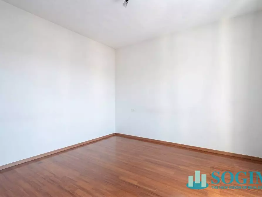 Immagine 26 di Appartamento in vendita  in VIA ALFREDO CATALANI 9 a Cinisello Balsamo