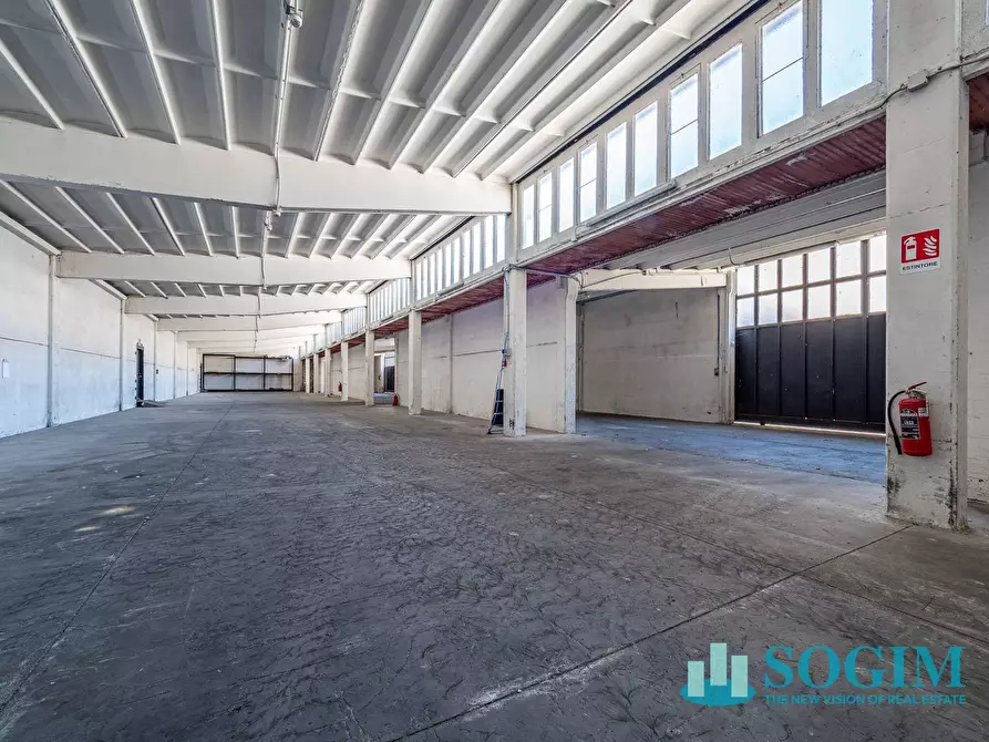 Immagine 14 di Capannone industriale in vendita  in Via Roma 71 a Agra