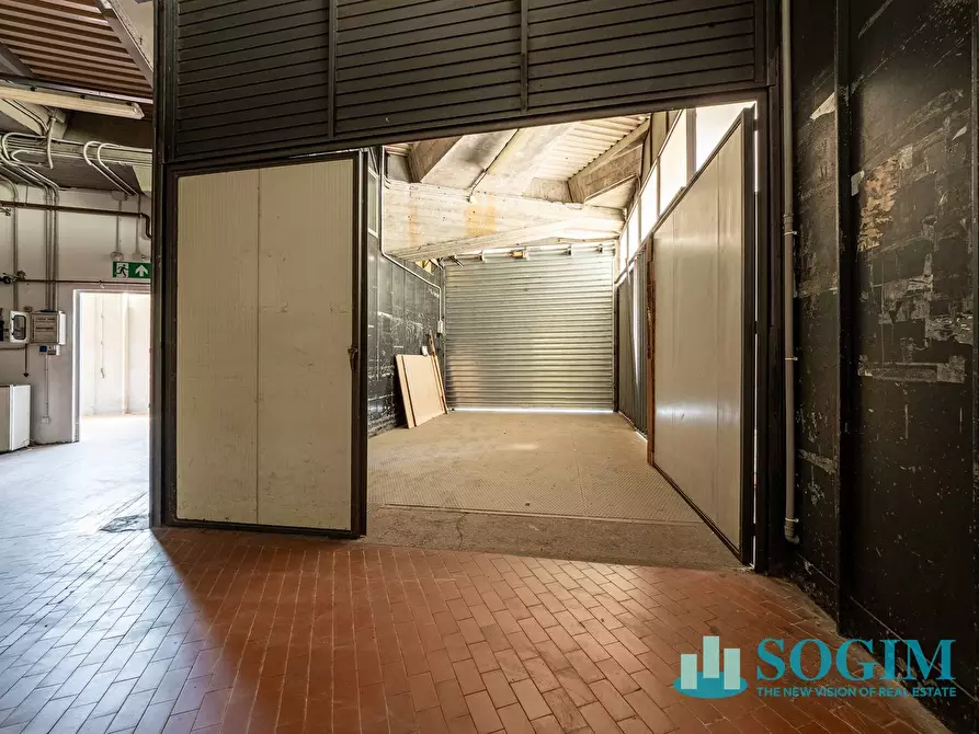 Immagine 33 di Capannone industriale in vendita  in Via Roma 71 a Agra