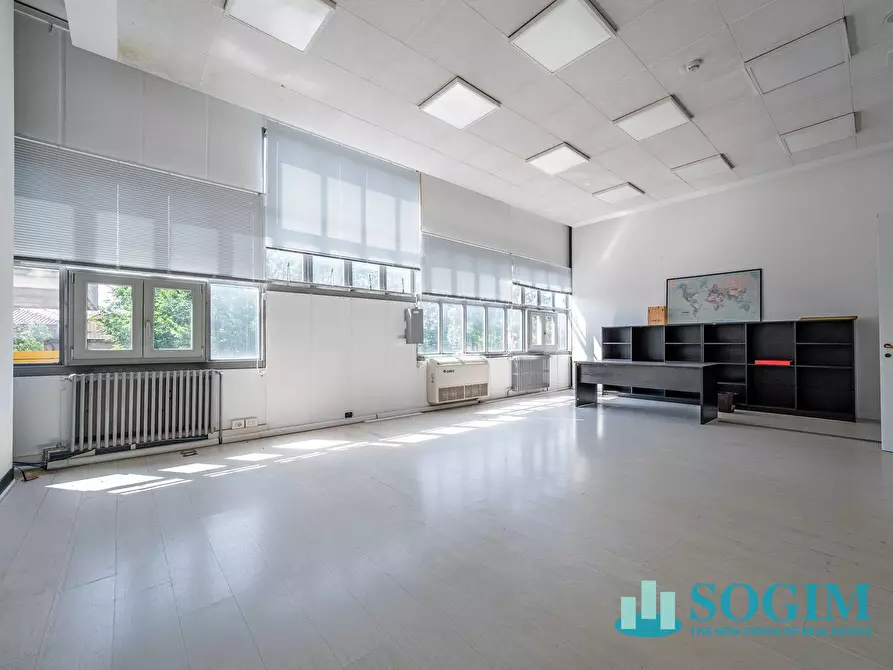 Immagine 43 di Capannone industriale in vendita  in Via Roma 71 a Agra