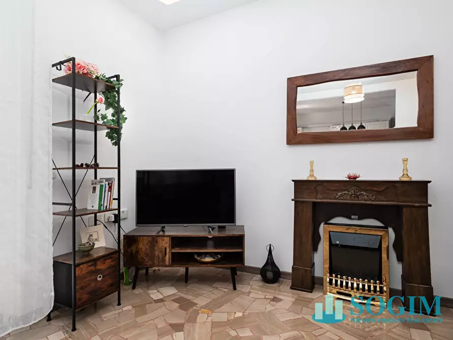 Immagine 9 di Appartamento in vendita  in via luigi guanella 4a a Como