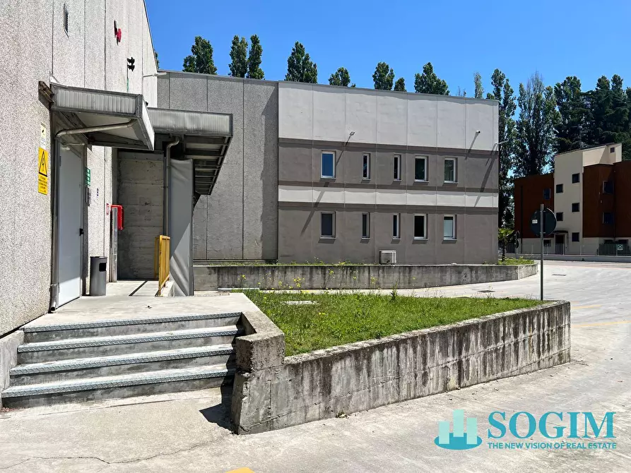Immagine 15 di Capannone industriale in vendita  in via Galvani 14 a Pantigliate