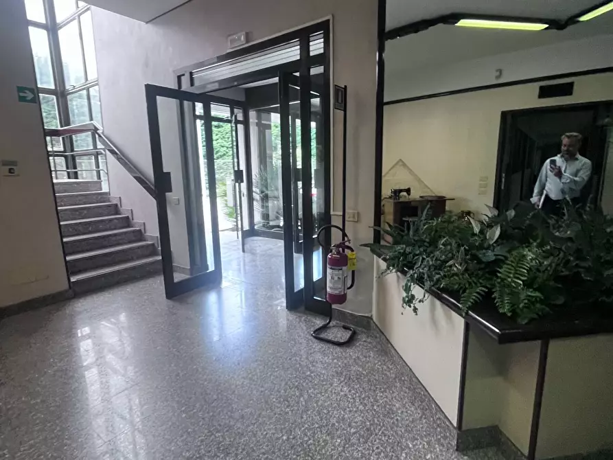 Immagine 14 di Capannone industriale in vendita  in Viale delle Industrie 4 a Lonate Pozzolo