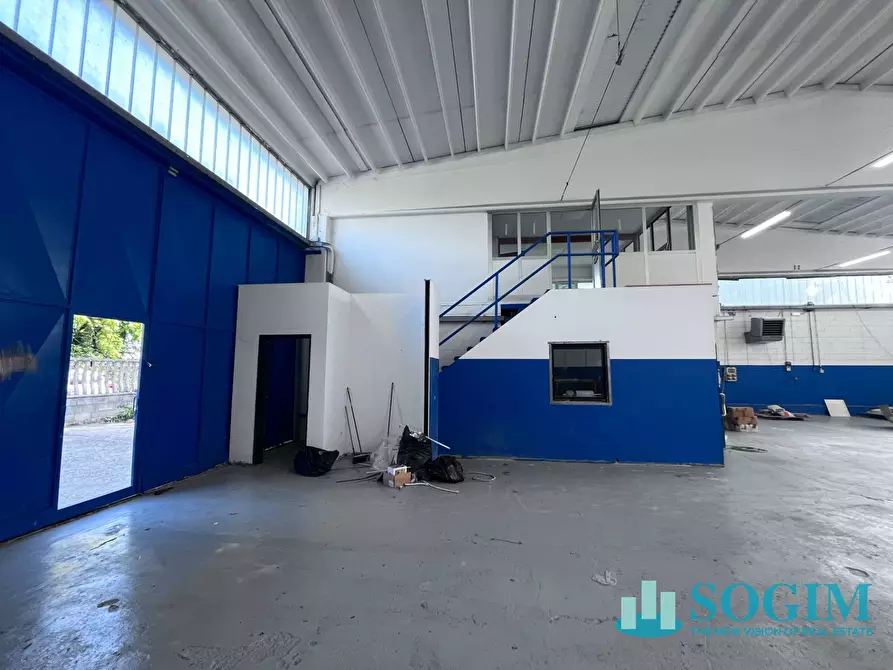 Immagine 6 di Capannone industriale in vendita  in Via Edison 2 a Zibido San Giacomo