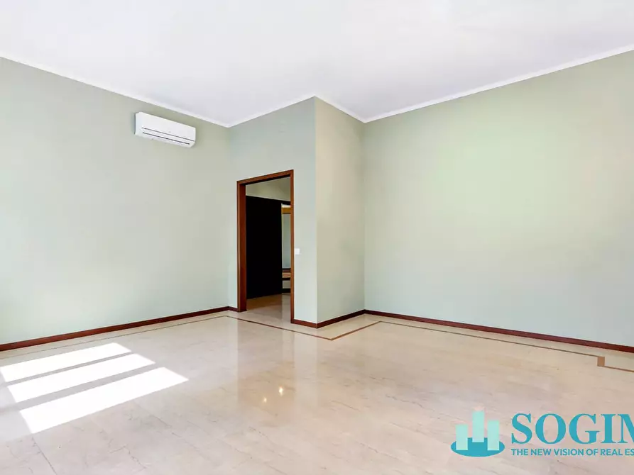 Immagine 9 di Appartamento in affitto  in VIA SAN LUCA 10 a Milano
