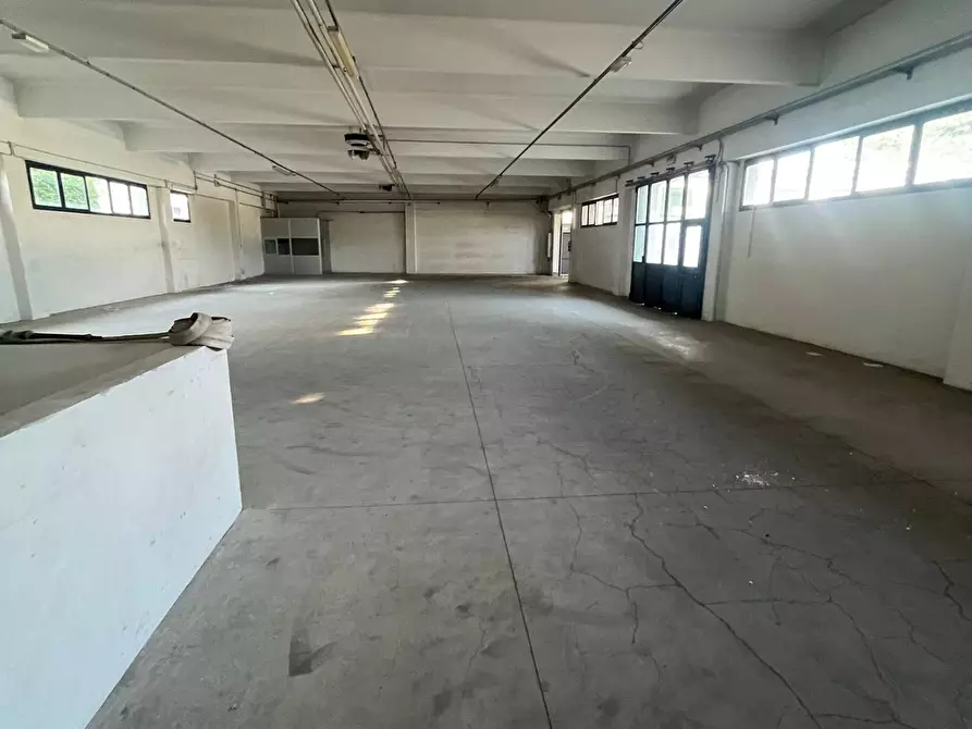 Immagine 6 di Capannone industriale in affitto  in via Enrico Fermi 1 a Meda