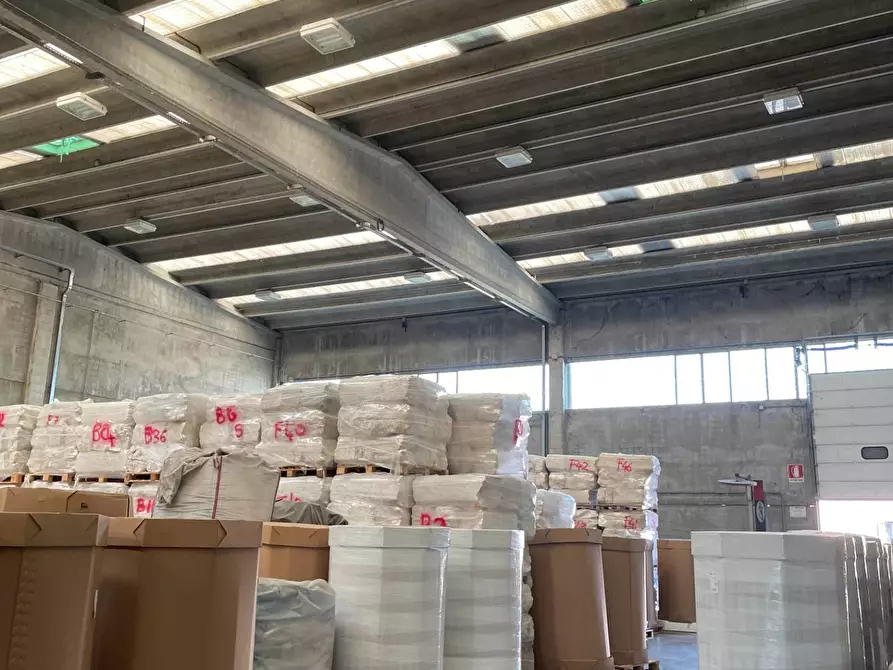 Immagine 1 di Capannone industriale in affitto  in Cascina Faustina Strada provinciale 114 a Albairate