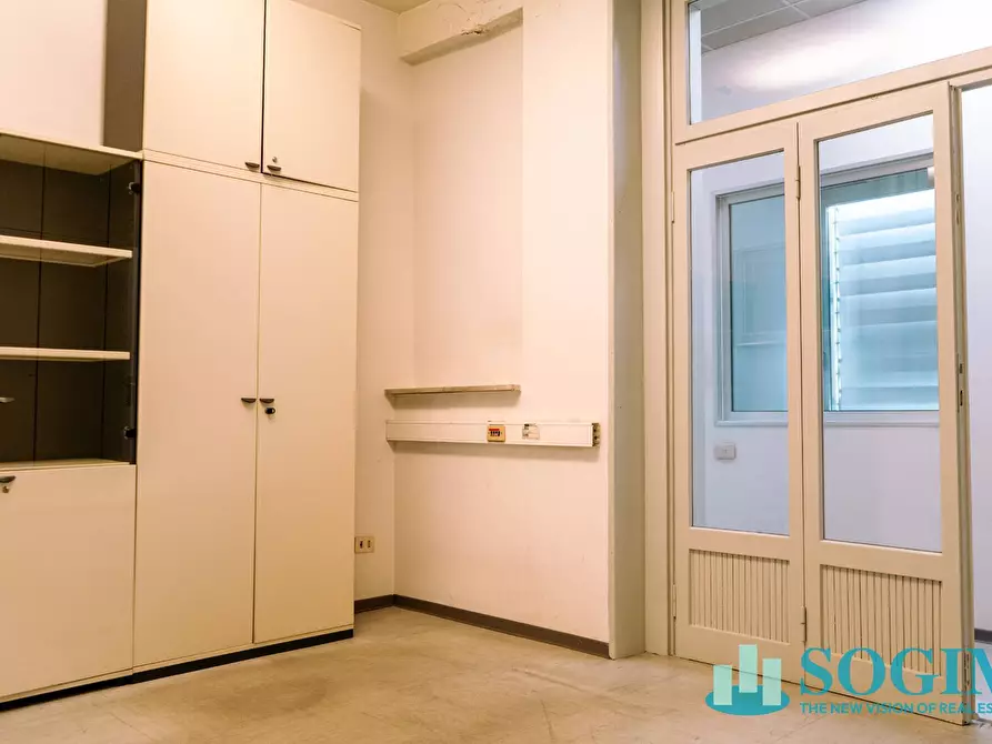 Immagine 26 di Capannone industriale in affitto  in via buonarroti a Arosio