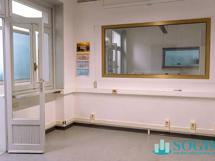 Immagine 28 di Capannone industriale in affitto  in via buonarroti a Arosio