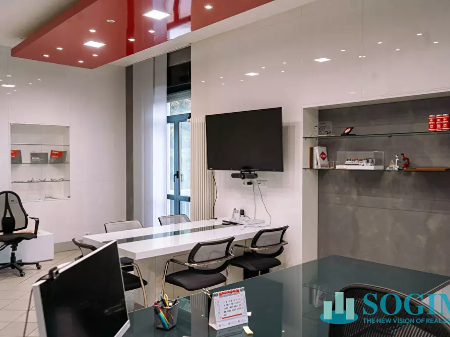 Immagine 36 di Capannone industriale in affitto  in via buonarroti a Arosio