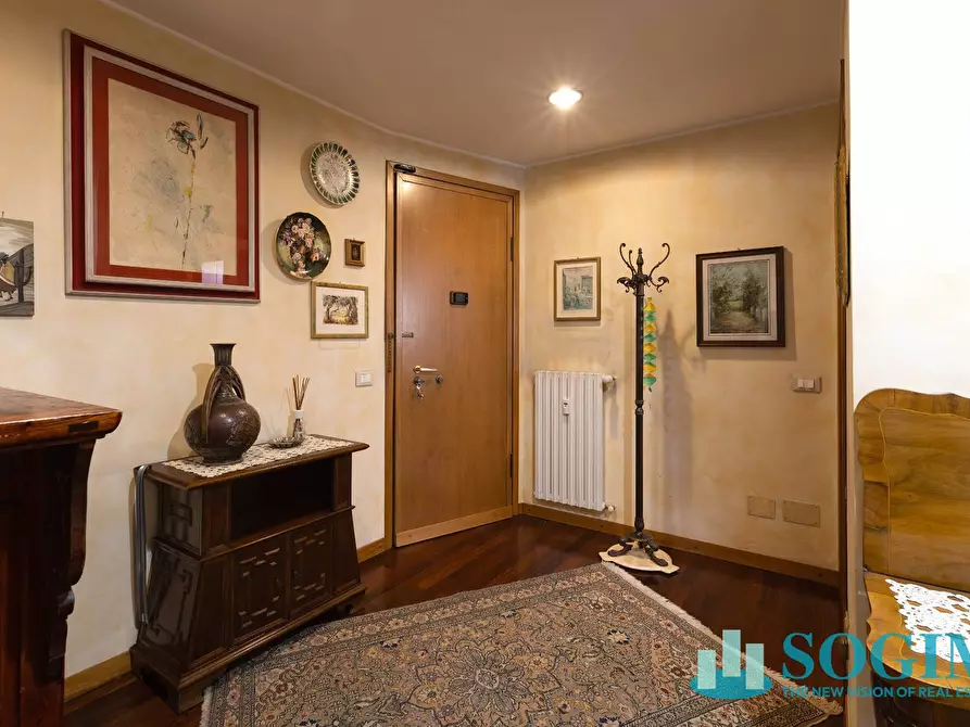 Immagine 2 di Appartamento in vendita  in via Bellini 25 a Monza