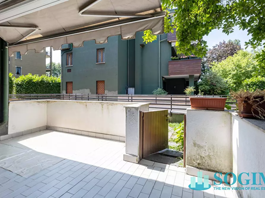 Immagine 8 di Appartamento in vendita  in via Bellini 25 a Monza