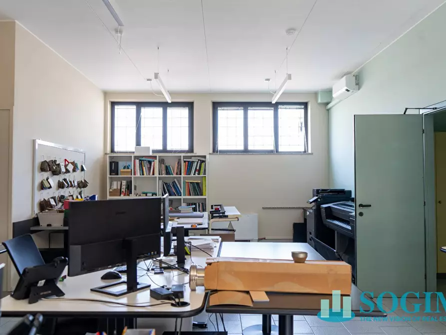 Immagine 18 di Capannone industriale in affitto  in via dell'artigianato a Carugate