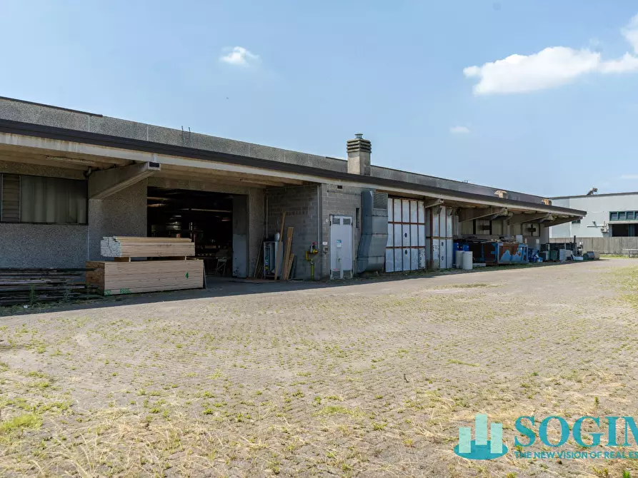 Immagine 20 di Capannone industriale in affitto  in via dell'artigianato a Carugate