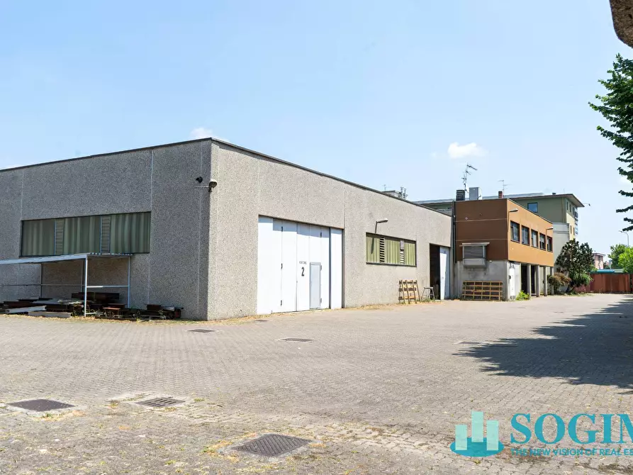 Immagine 23 di Capannone industriale in affitto  in via dell'artigianato a Carugate
