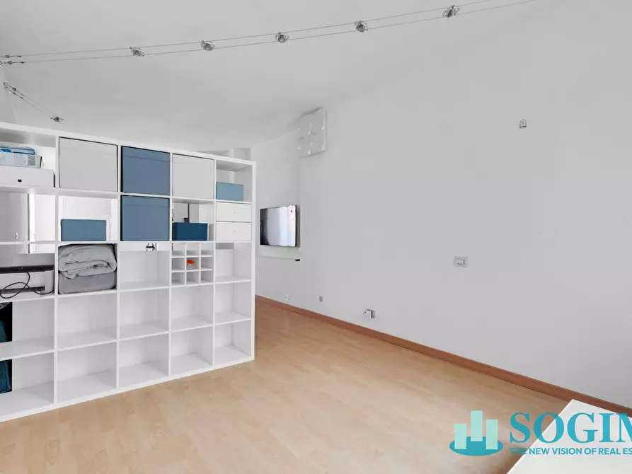 Immagine 20 di Appartamento in vendita  in Piazza Roma a Como