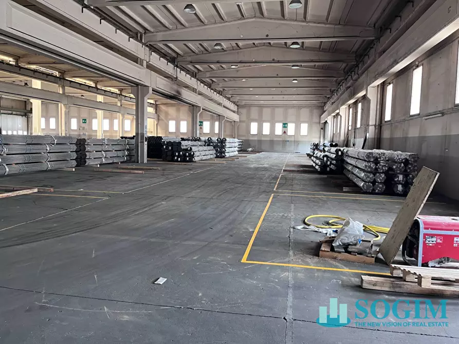 Immagine 7 di Capannone industriale in vendita  in via Dante 55 a Abbiategrasso