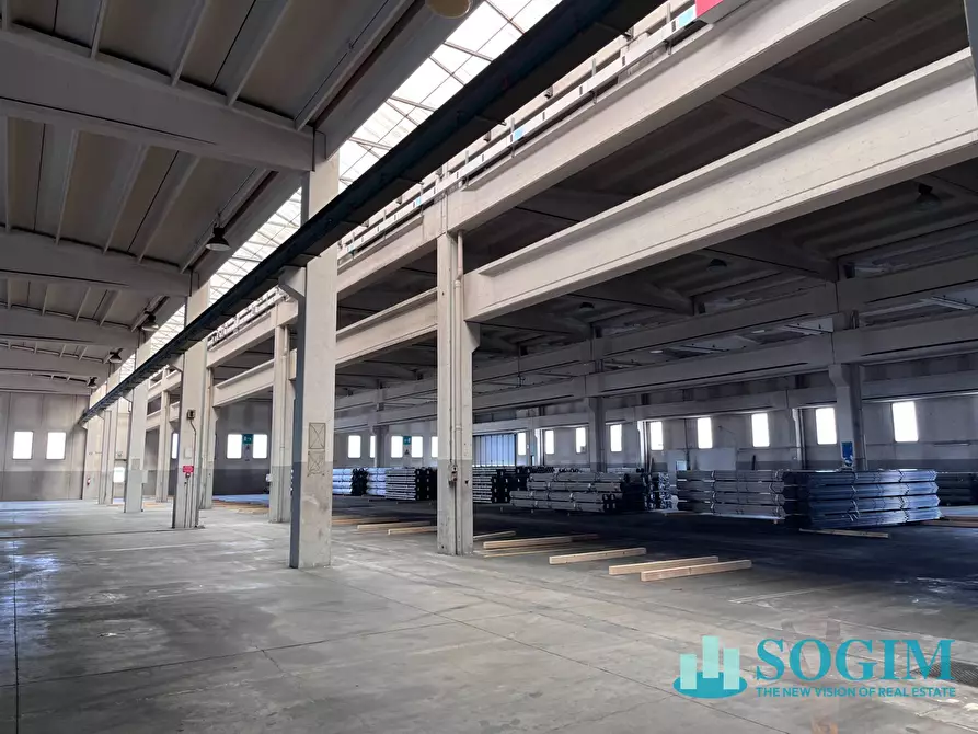 Immagine 13 di Capannone industriale in vendita  in via Dante 55 a Abbiategrasso