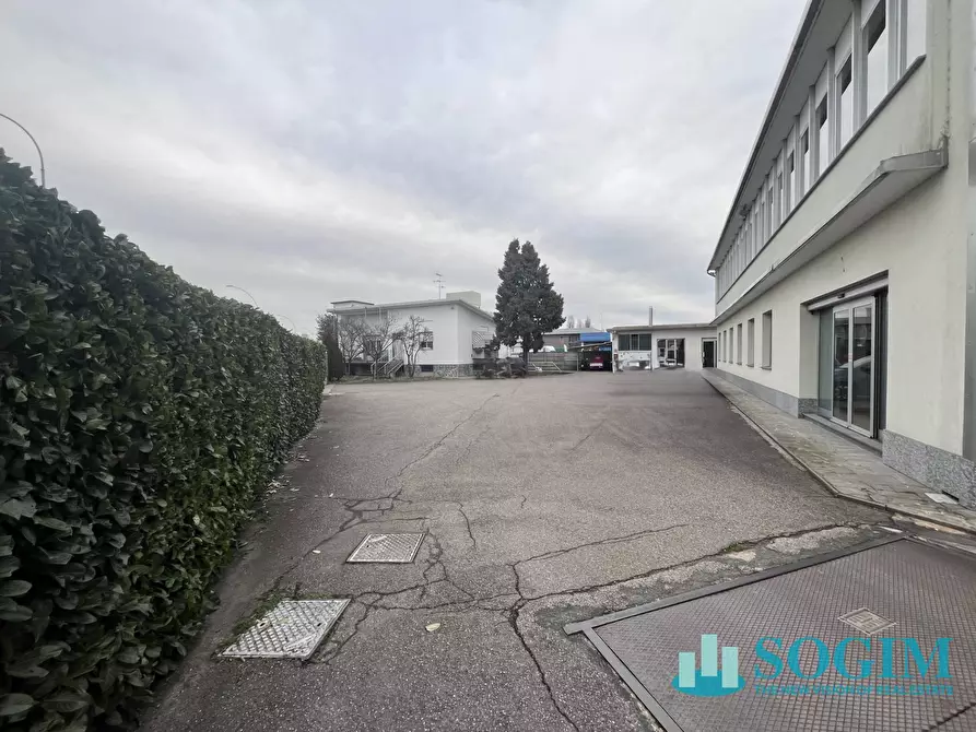 Immagine 18 di Capannone industriale in vendita  in via Dante 55 a Abbiategrasso