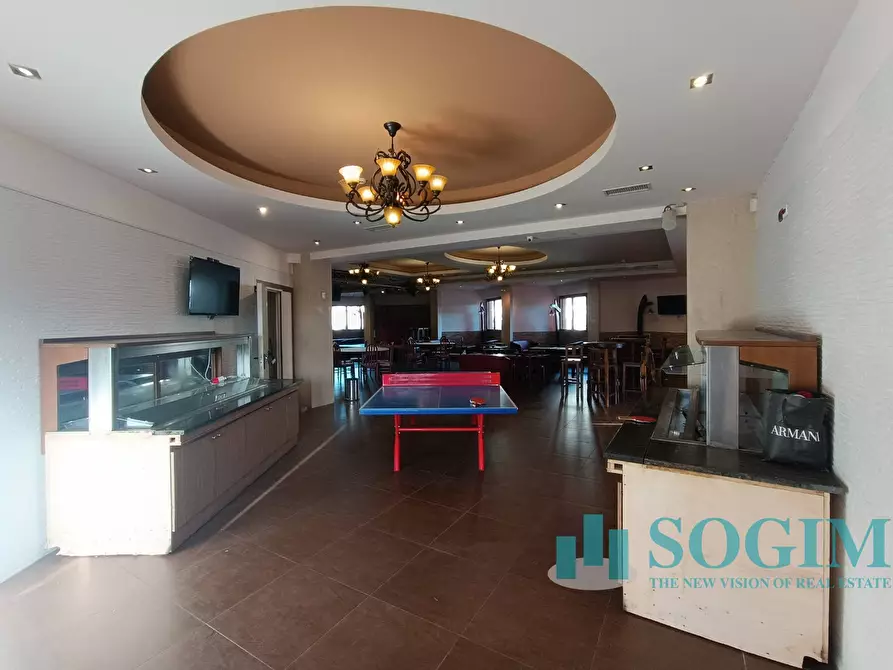 Immagine 7 di Locale commerciale in affitto  in Via Repubblica 7 a Lurate Caccivio