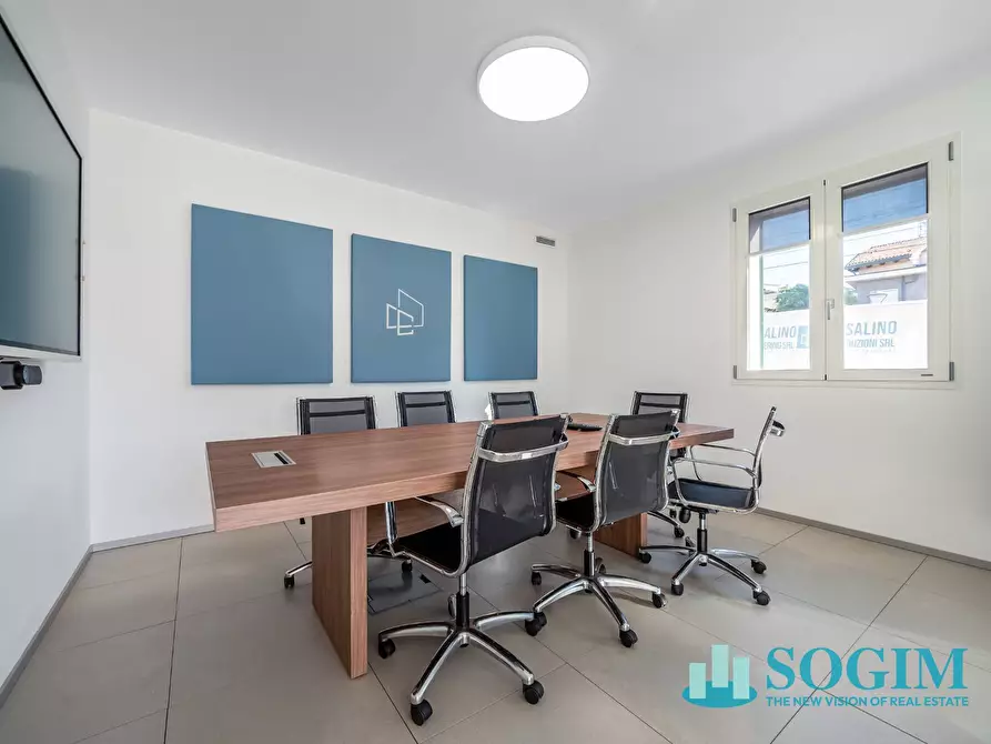 Immagine 11 di Ufficio in affitto  in via Piave 29 a Mariano Comense