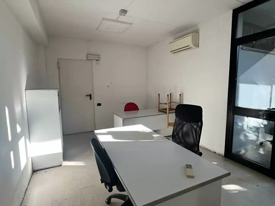 Immagine 9 di Capannone industriale in affitto  in VIA EINSTEIN a Buccinasco